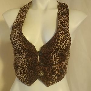 Sexy leopard print vest.